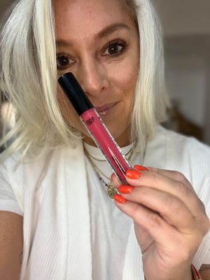 Velvet Lips