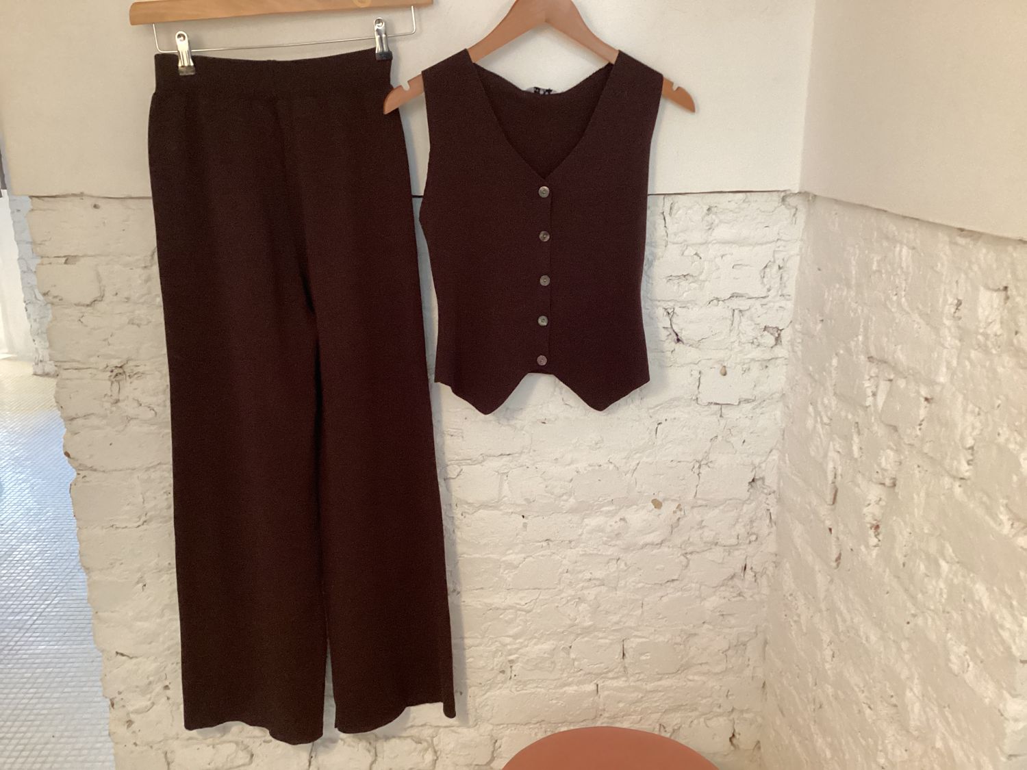 Gilet Burgundy knopen