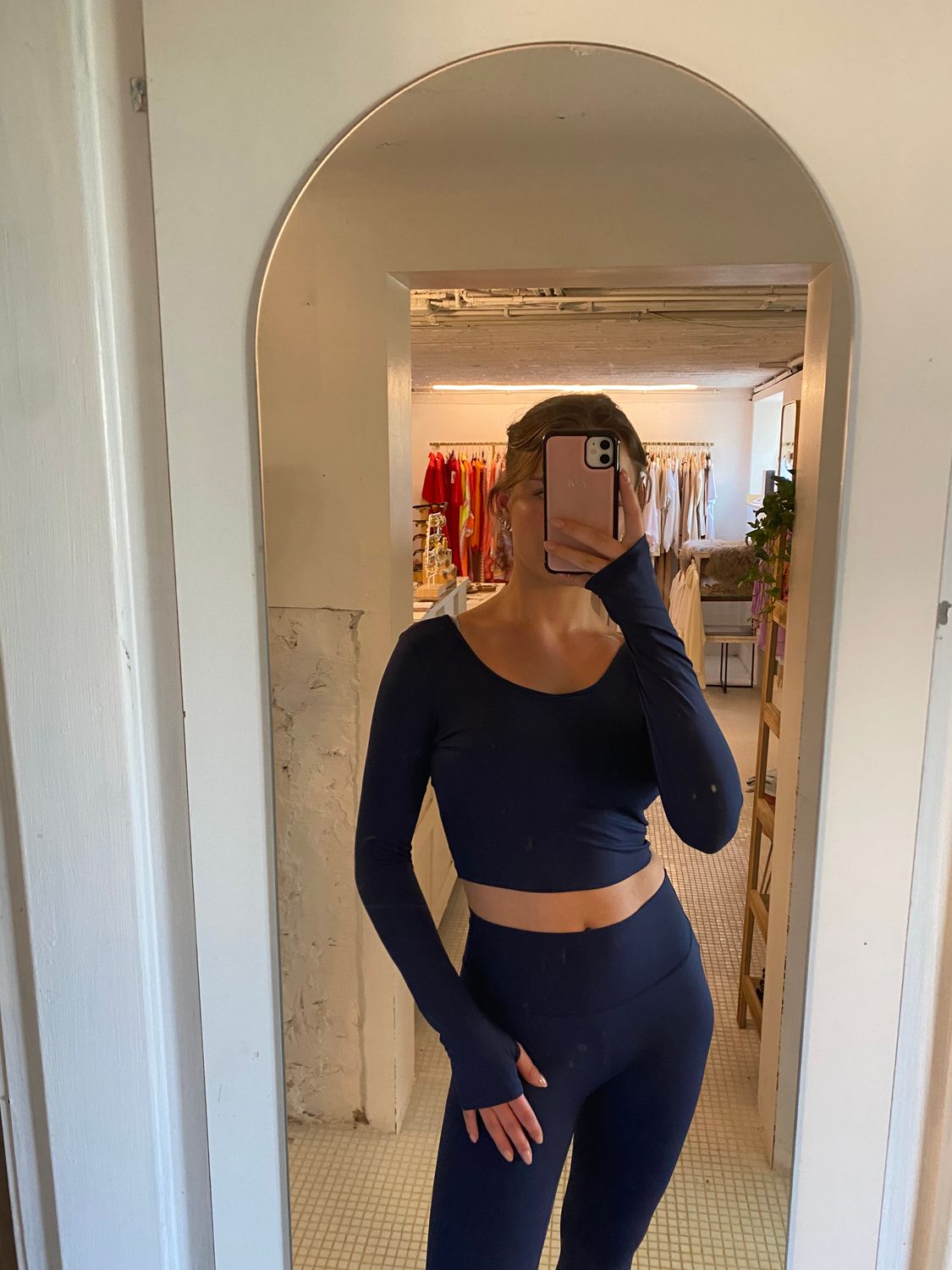 Sport top met lange mouwen - donkerblauw - prachtig rugdetail