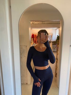 Sport top met lange mouwen - donkerblauw - prachtig rugdetail