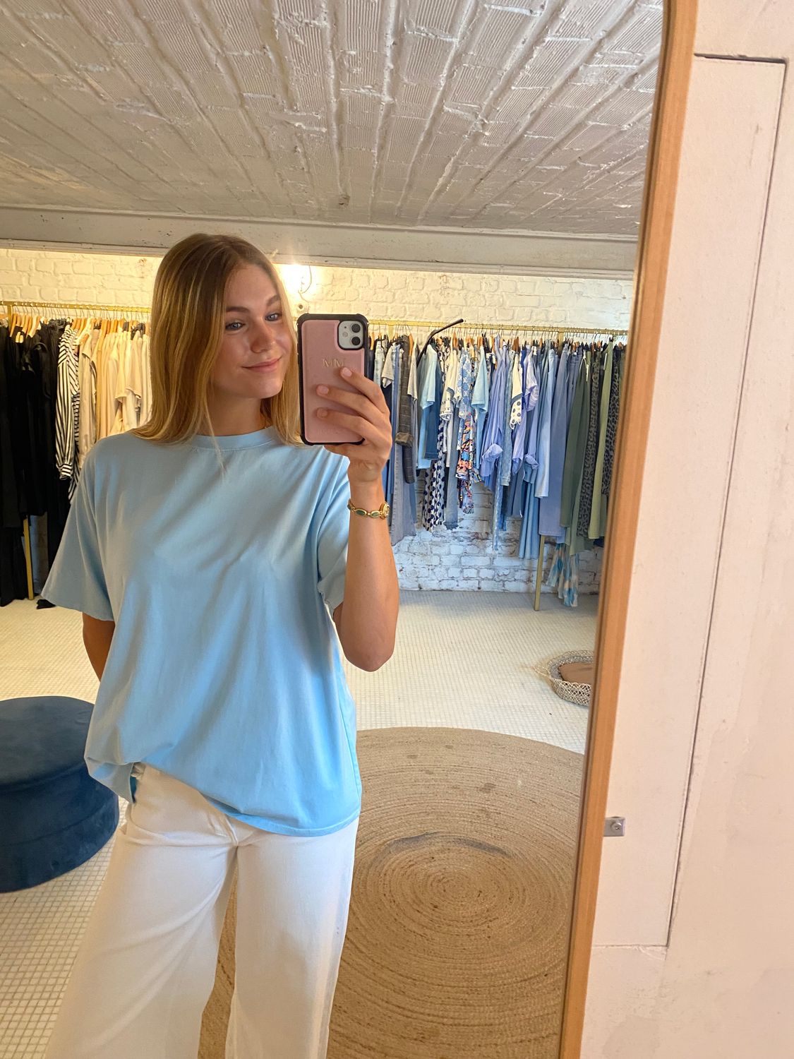 Comfy t-shirts (one size)