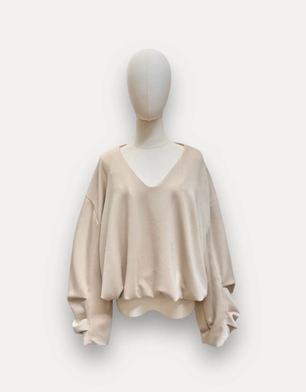 Beige sweater - diepe v-hals - one size
