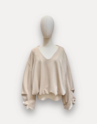 Beige sweater - diepe v-hals - one size