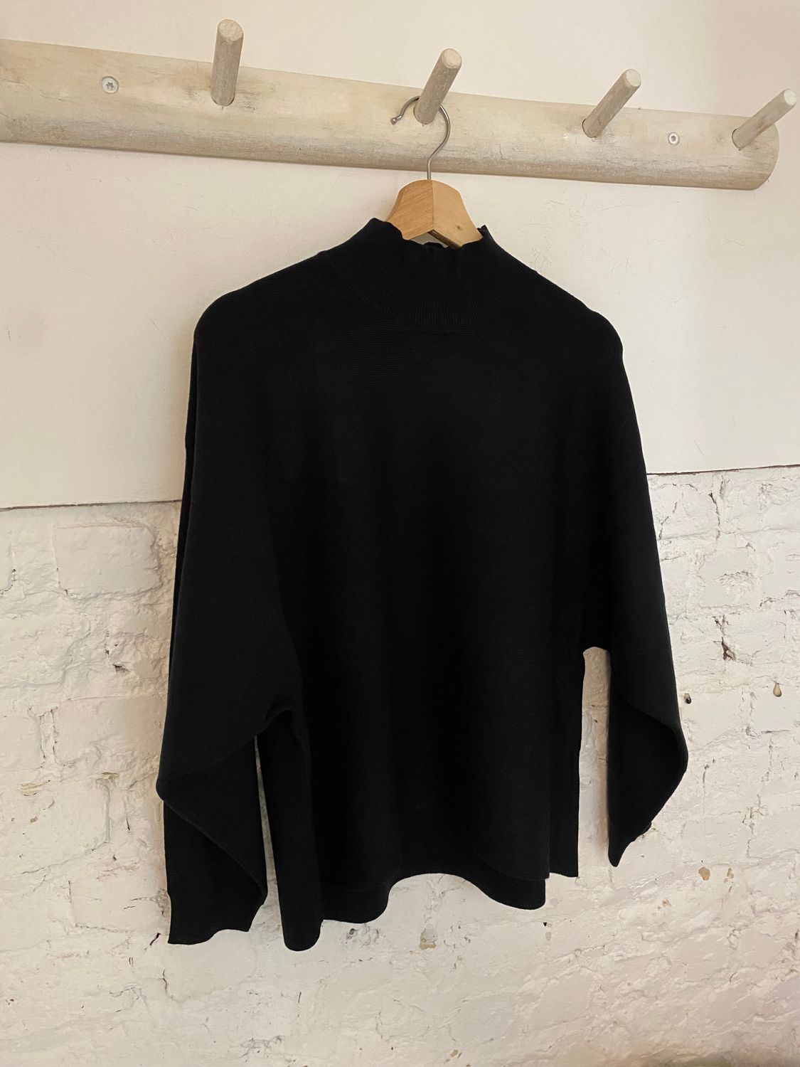 Zwarte pull met col TU