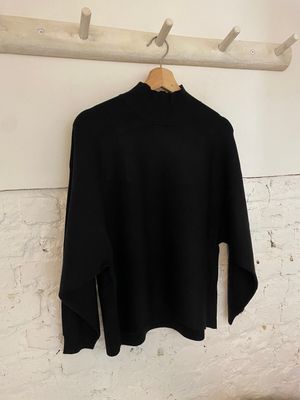 Zwarte pull met col TU