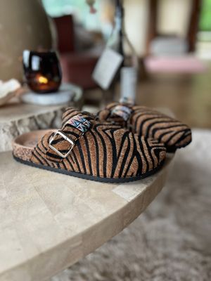 Instekers zebra 🤎 SALE❣️