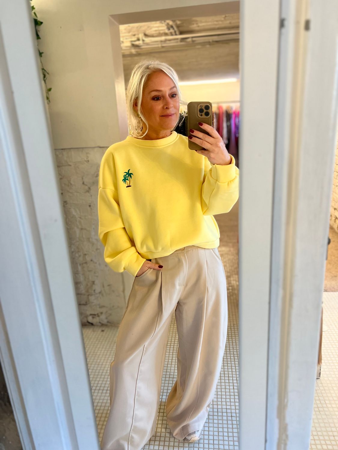 Gele sweater palmboom - one size