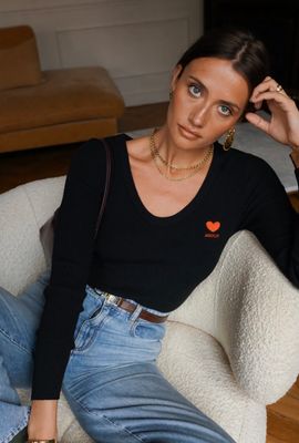 Katoenen ribbel Amour top met lange mouwen en hartje ❤️