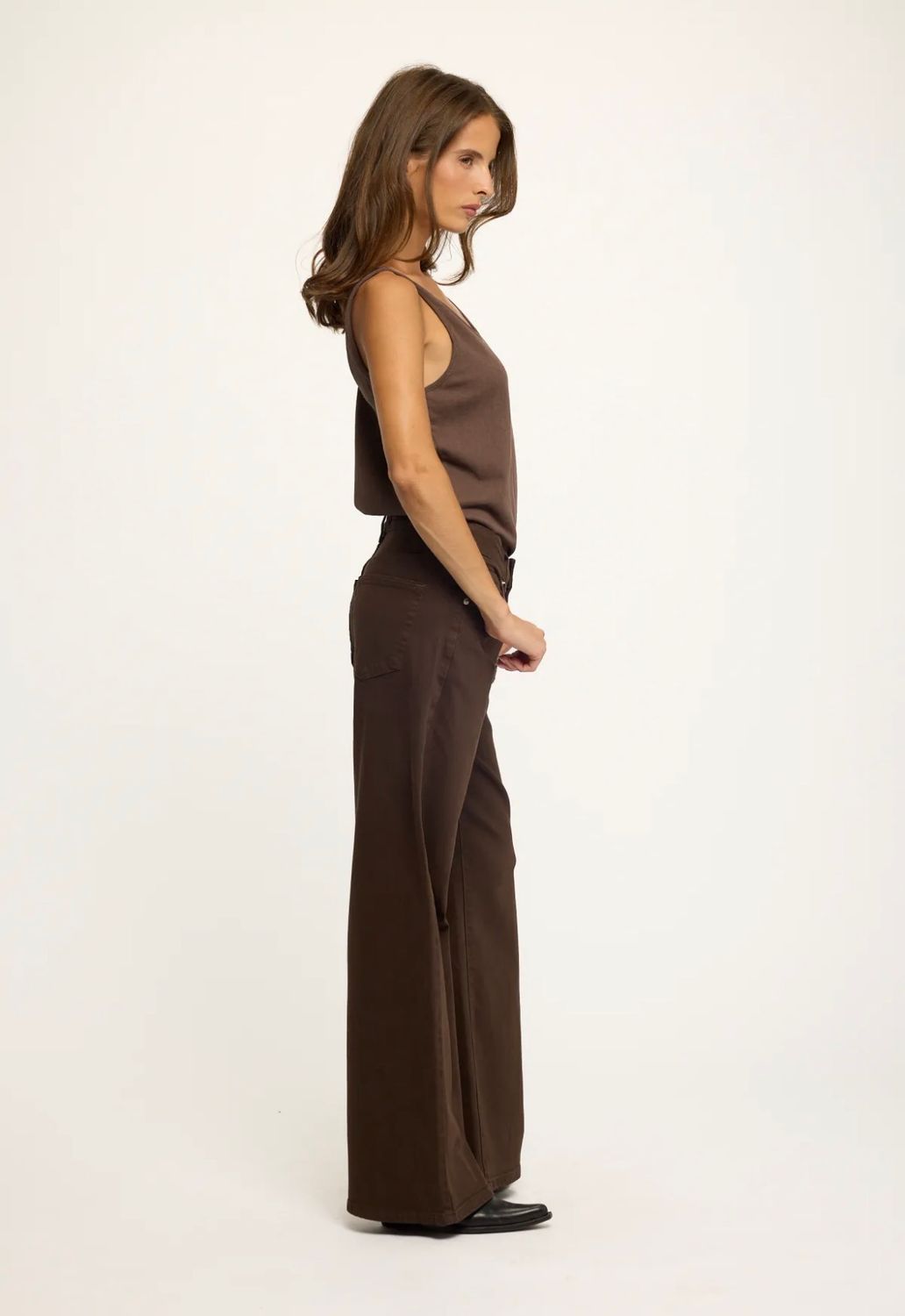 Jeans choco - wide met met stretch