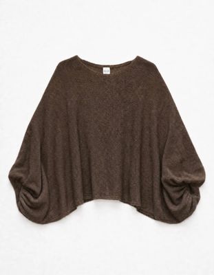 Zachte oversized trui met volumineuze mouwen- one size