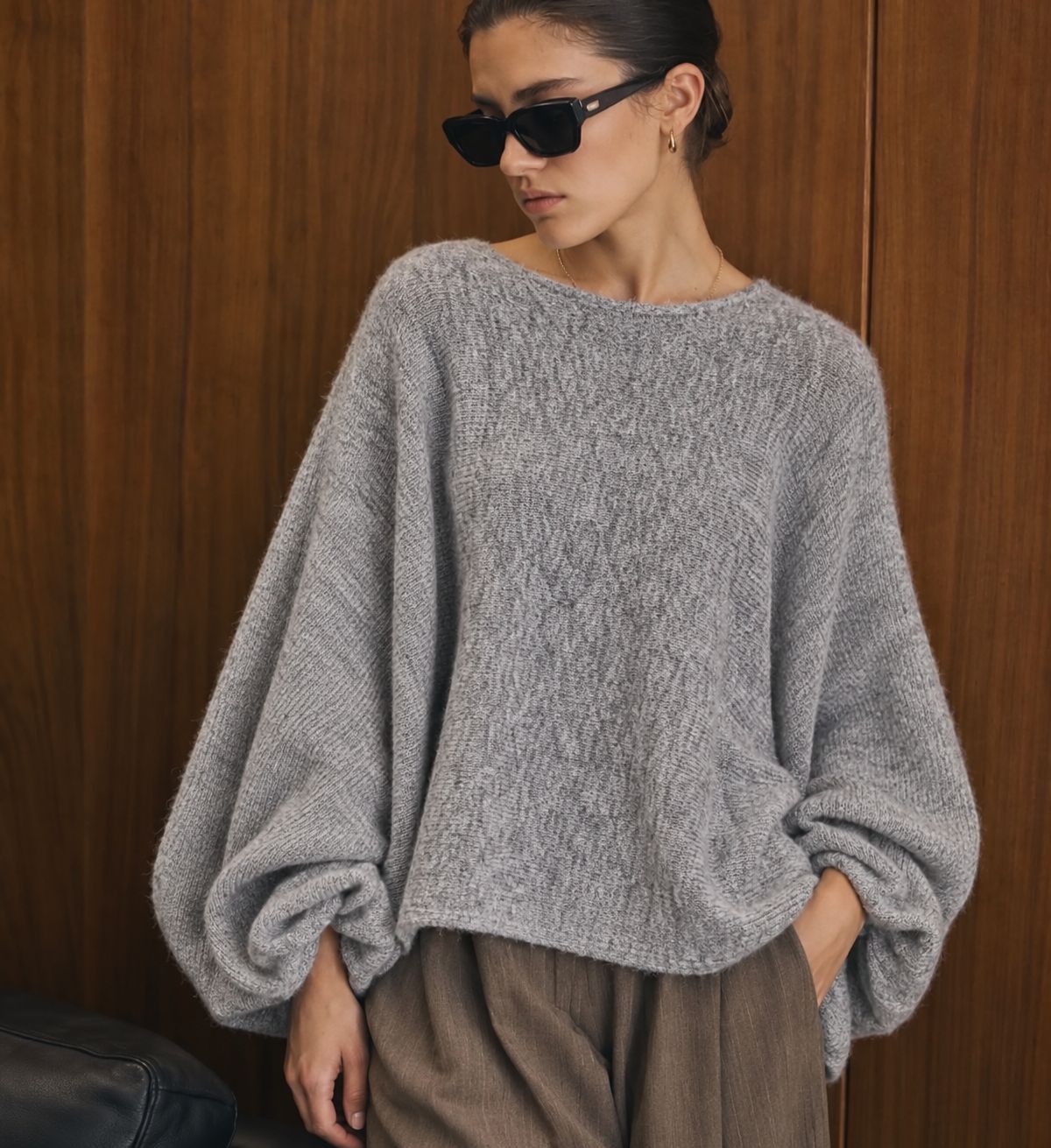 Zachte oversized trui met volumineuze mouwen- one size