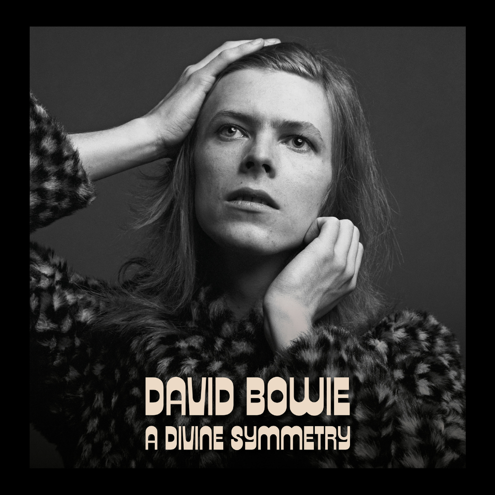 BOWIE, DAVID - A DIVINE SYMMETRY