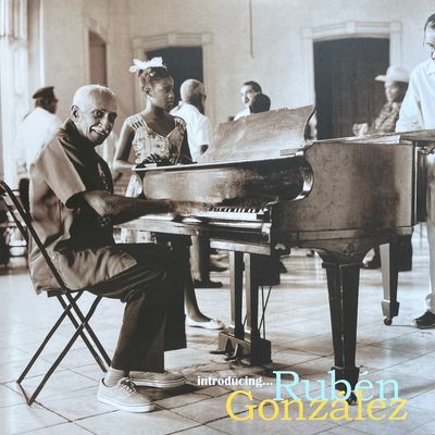 GONZÁLEZ, RUBÉN - INTRODUCING...