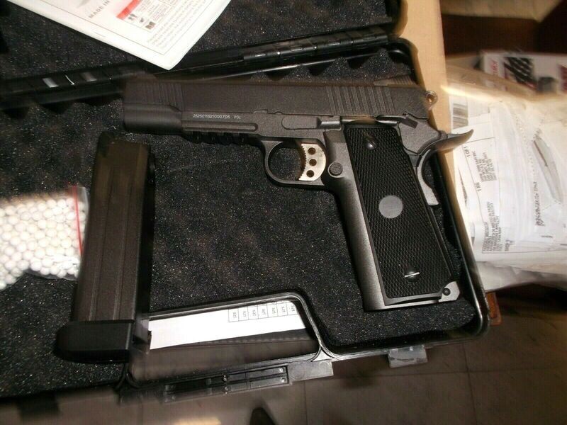 Softair Colt 1911  G192 Rail, full metal, blow back, 6mm, green gas/co2 hop hup Well