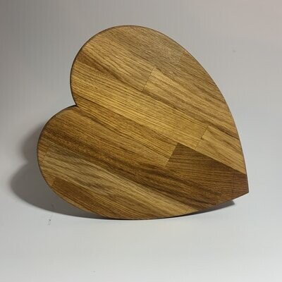 Large heart shaped chopping board in oak