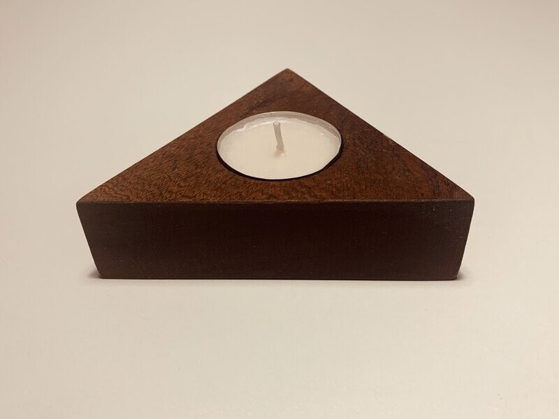 Triangular tealight holder in Mahogany