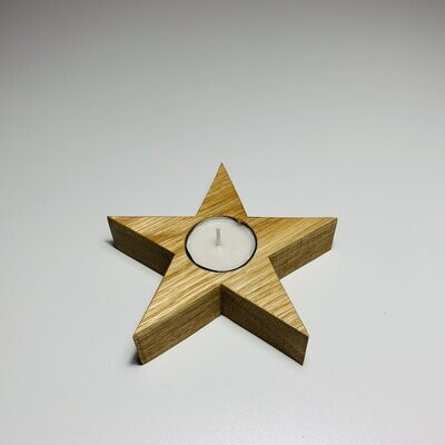 Star tealight holder in oak