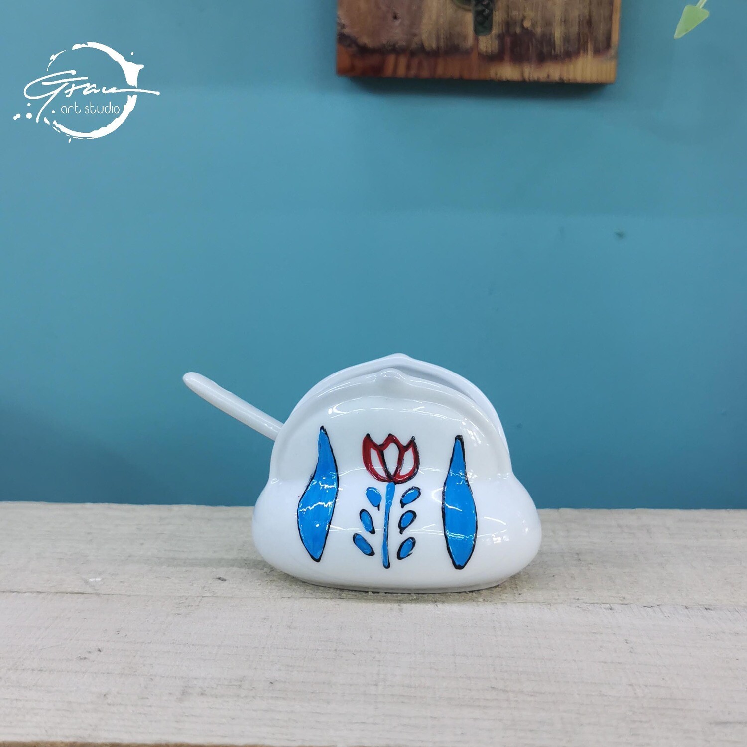 Traditional Blue Flower Succaria