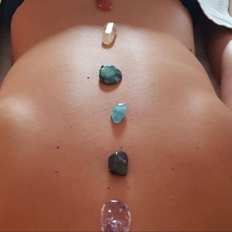 Massage aux pierres semi-précieuses 1h20&#39;