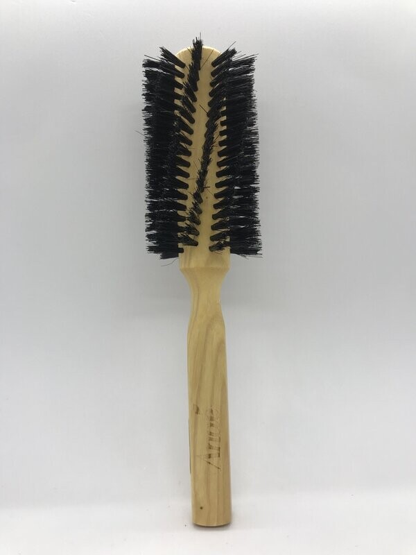 Anaé 
Brosse ronde Sanglier