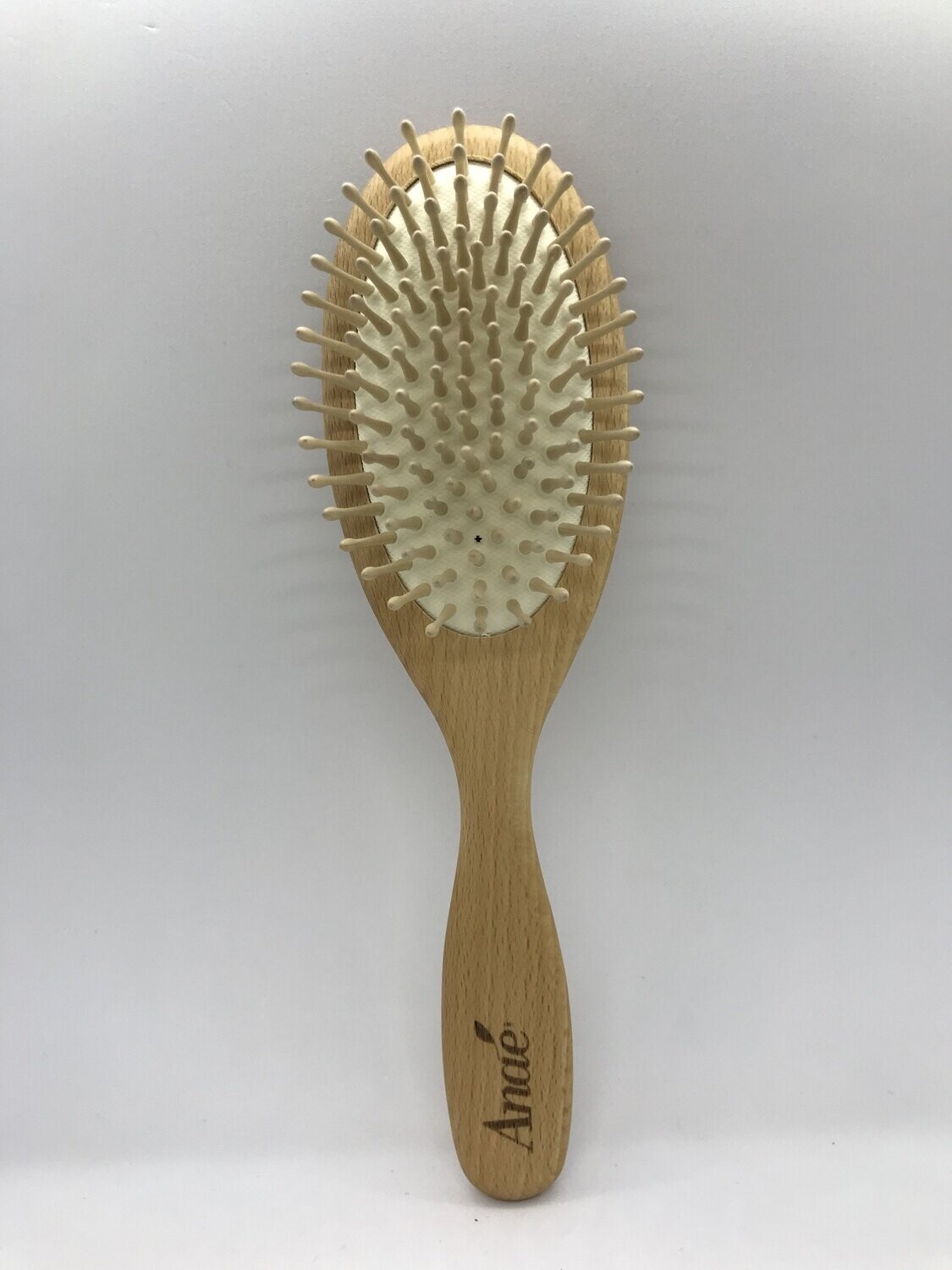 Anaé 
Brosse plate à picots