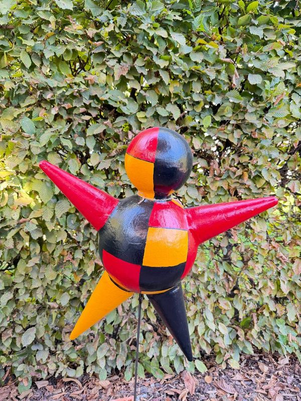 Grote dame met verschillende kleuren