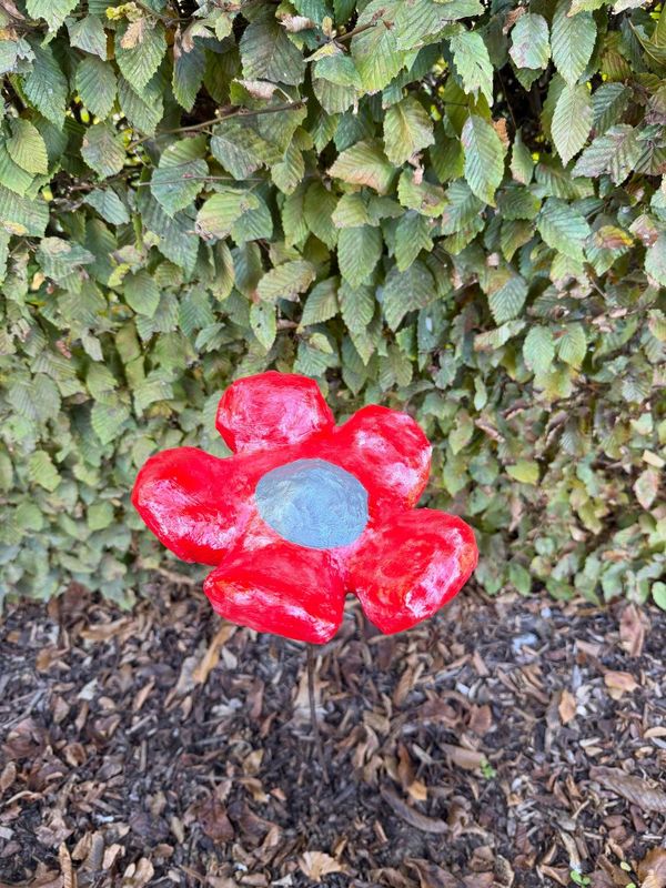 Bloem rood/grijs klein