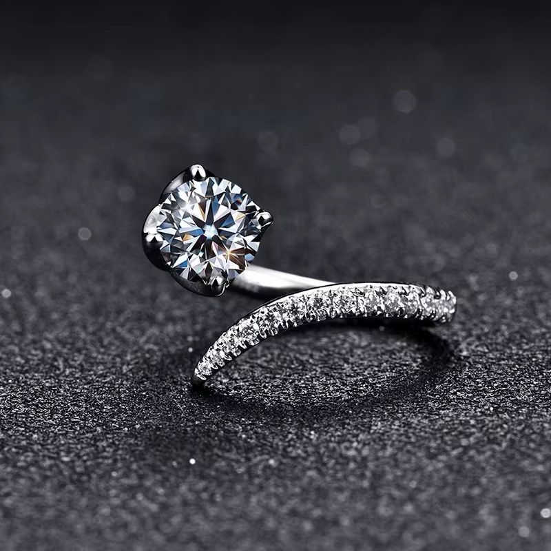 Moissanite Ring 925 Sterling Silver Round Excellent Cut 1 Carat D Color Moissanite