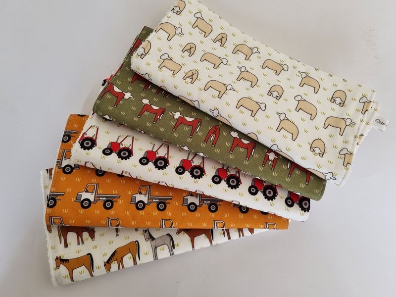 Country Theme, Burp Cloths