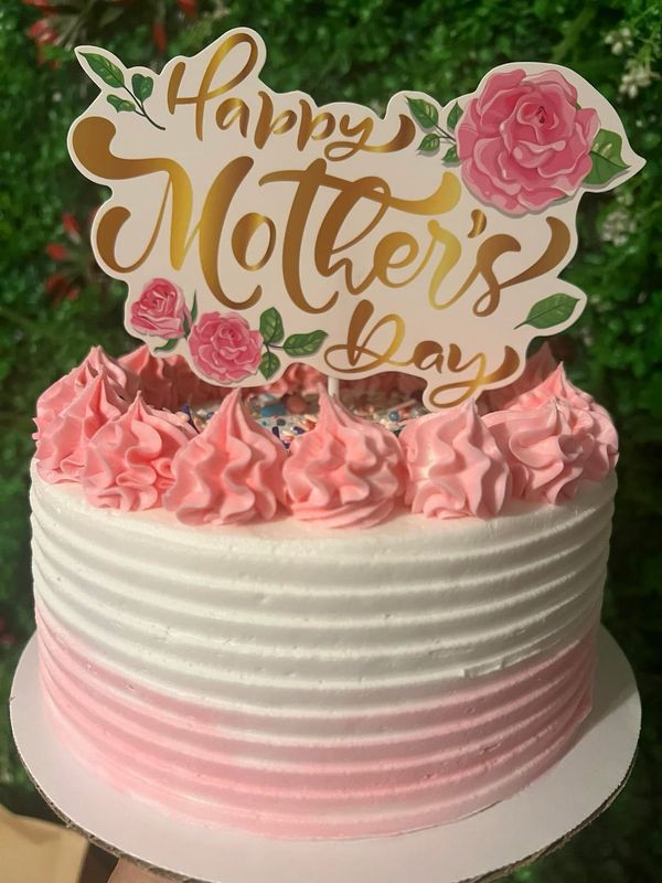 Mother’s Day To Go Cake 5-7 porciones