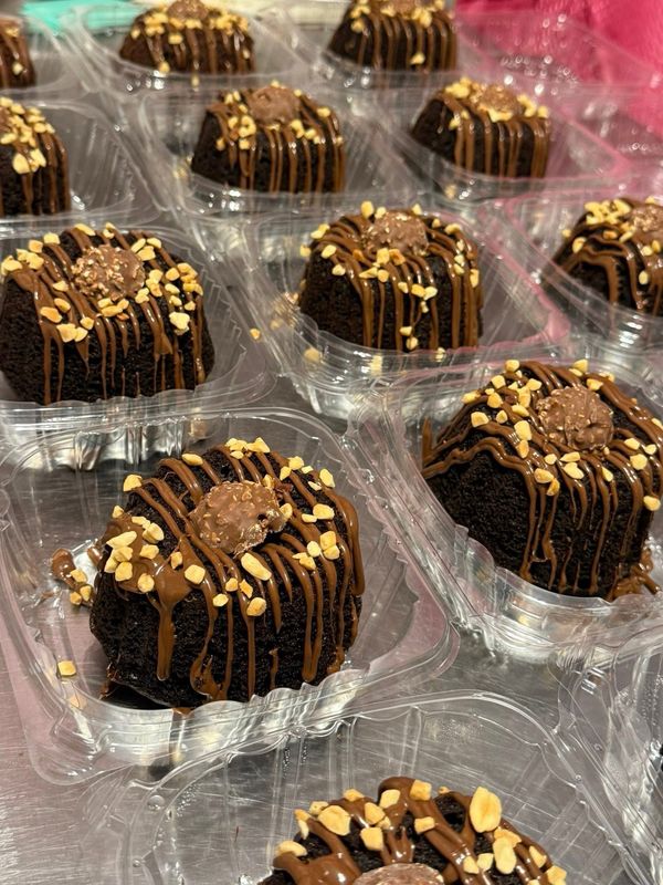 Ferrero Chocolate Molten (mínimo 12)