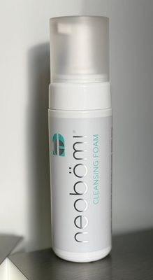 Neobömi Cleansing Foam 150 ml - Die sanfte Tiefenreinigung für ein klares Hautbild
