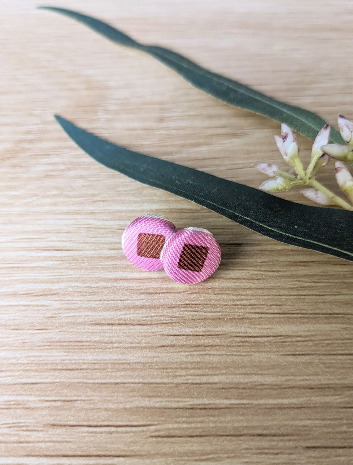 Silk Scarf Pink 12mm Studs