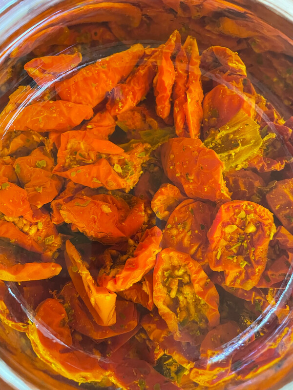 Tomates cherry secos en aceite 200gr