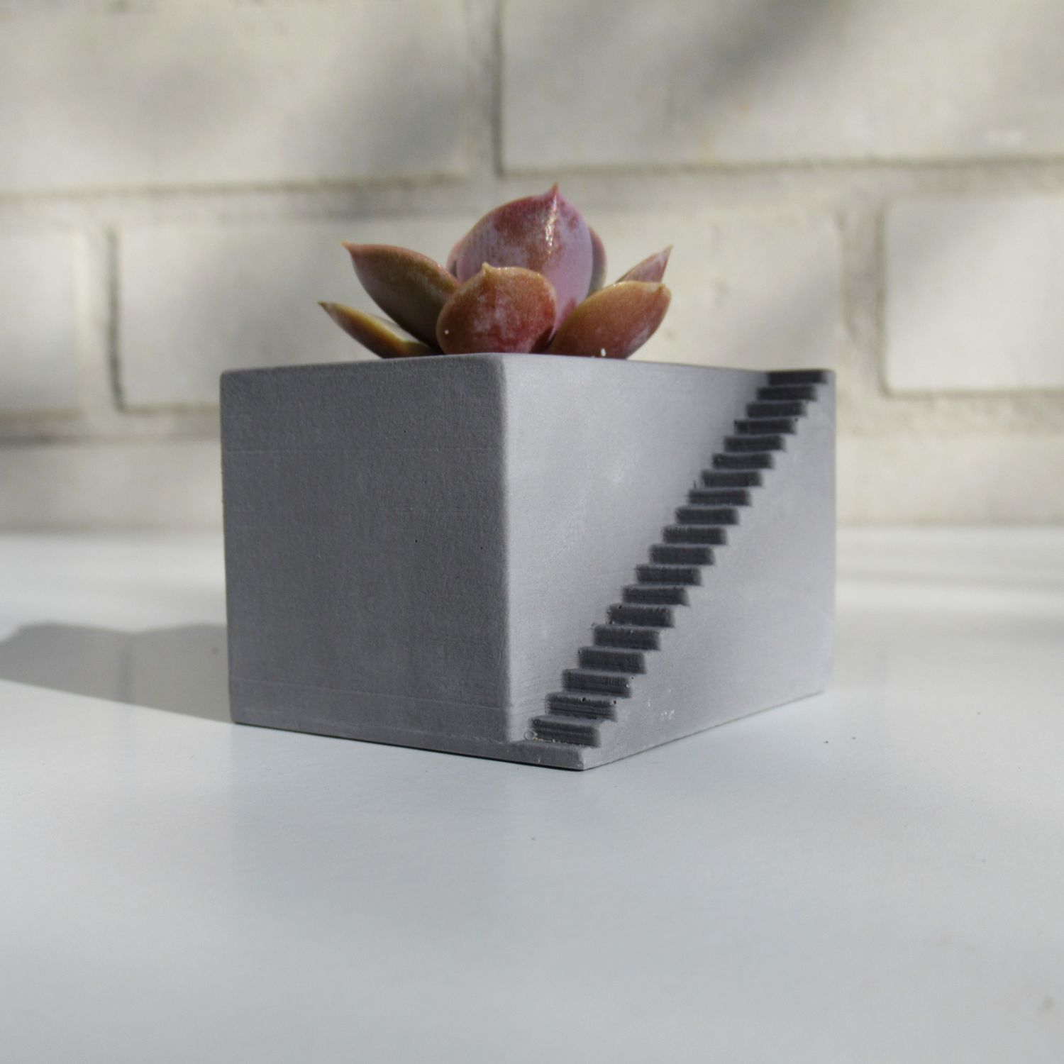 Keramični lonček stopnice