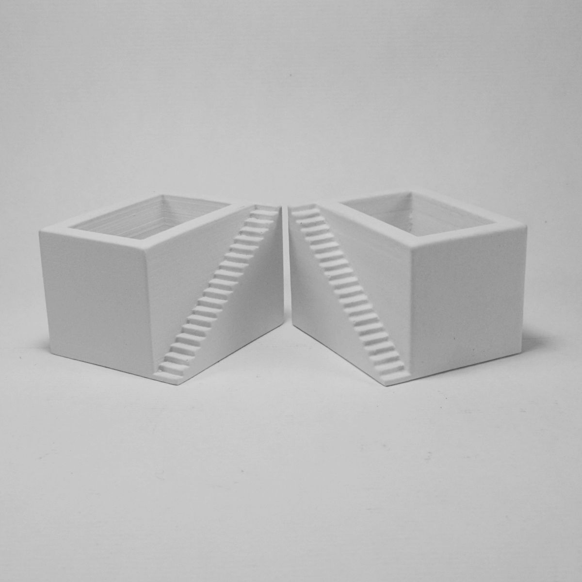 Keramični lonček stopnice