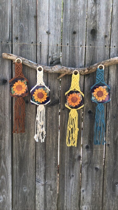 La Girasol/Sunflower Talavera Tile Hanging Coaster