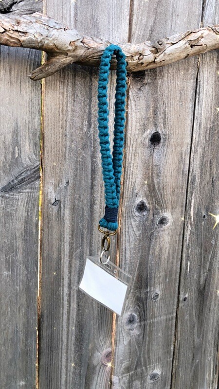 19&quot; Macramé Lanyard