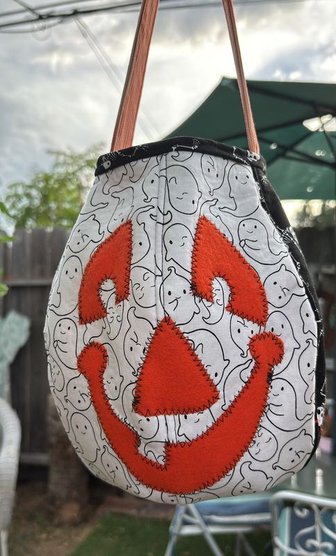 Large Jack-o-Lantern Trick-or-Treat Bag
