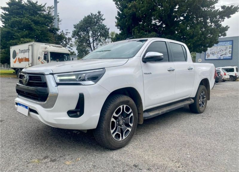 Toyota Hilux 2.8 Cd Srx 177cv 4x2 At 2023