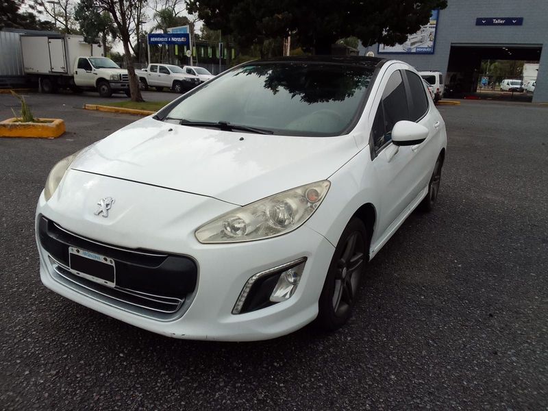 Peugeot 308 2.0 Feline 143cv