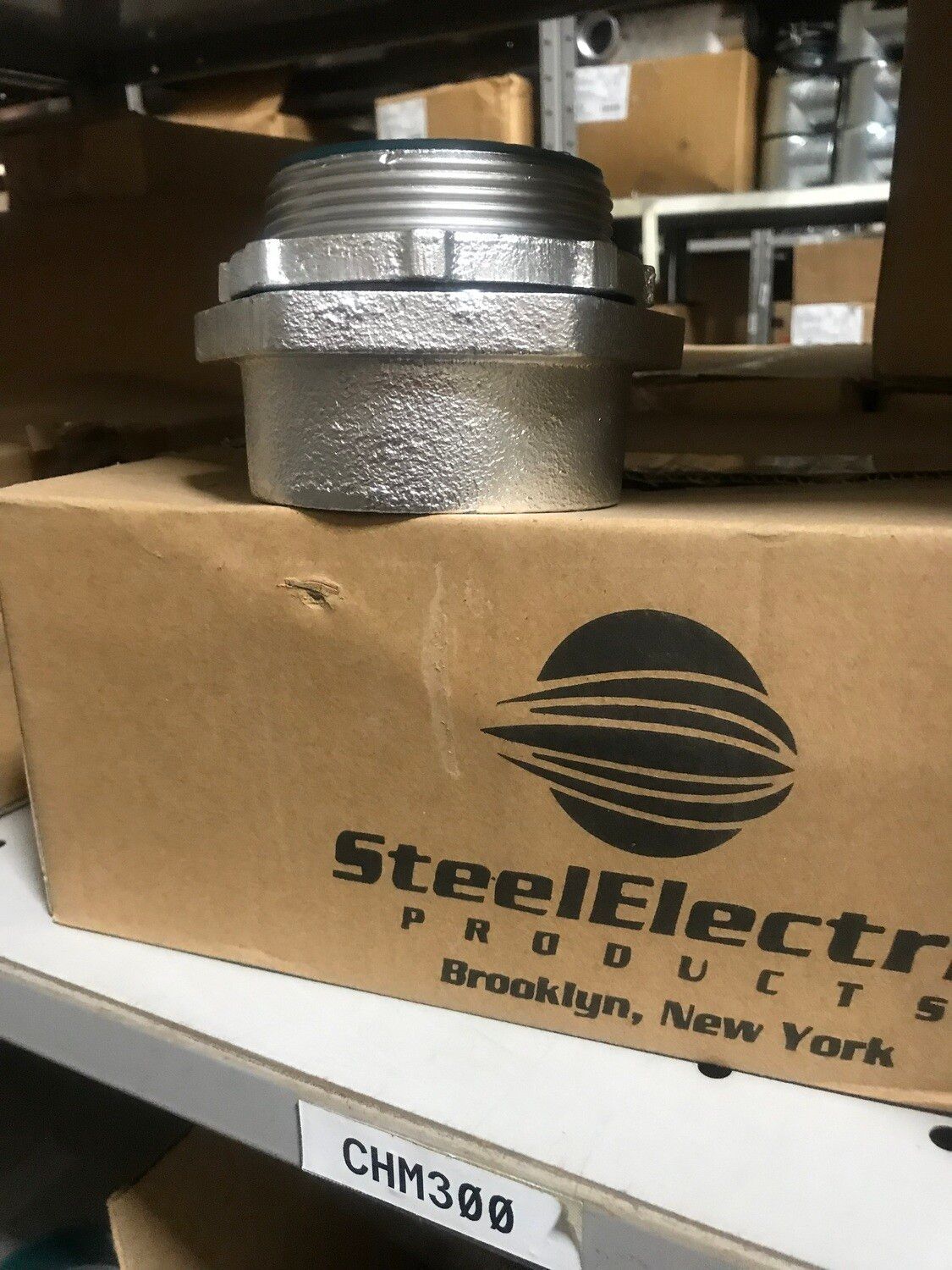 CHM watertight conduit hubs malleable iron