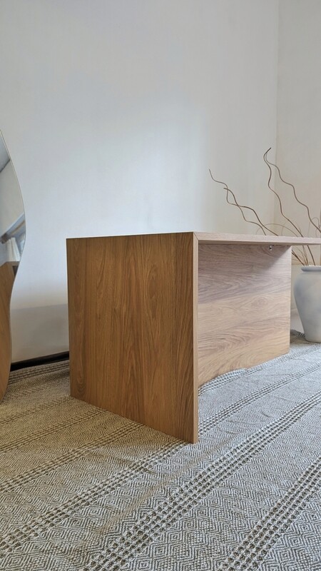 Mesa Zara