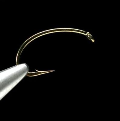 Daiichi #1120 Curved Hooks