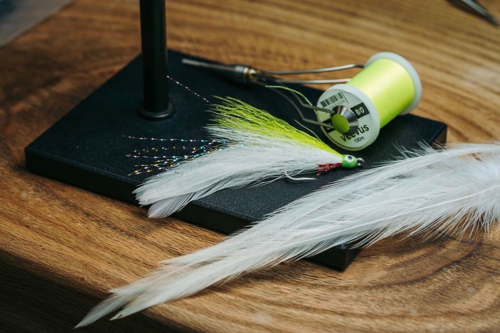 METZ Graded Hackle Deceiver Streamer Pack Feathers