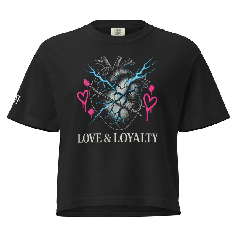 Love &amp; loyalty Women’s heavyweight boxy tee