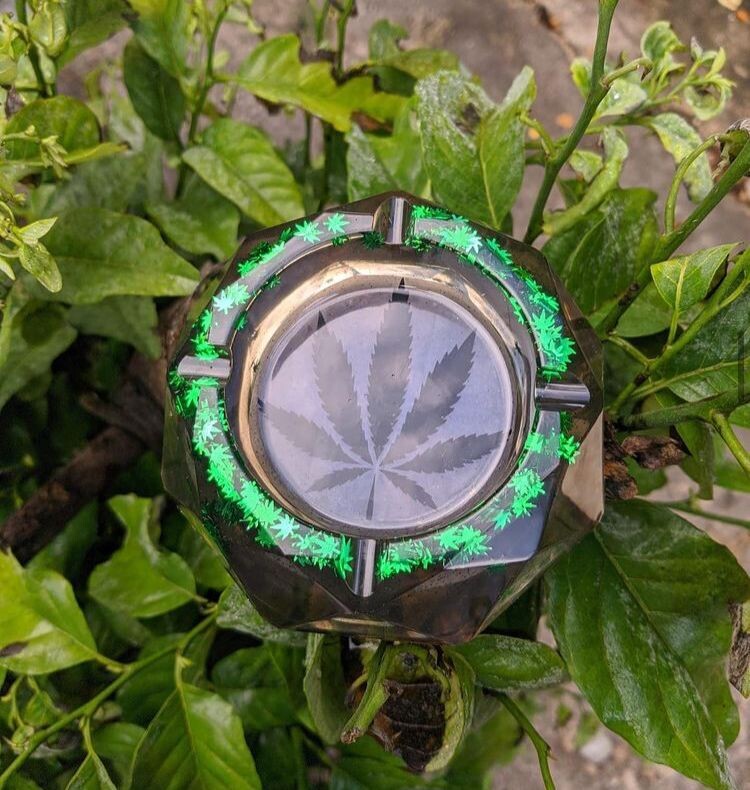 Resin Ash Tray