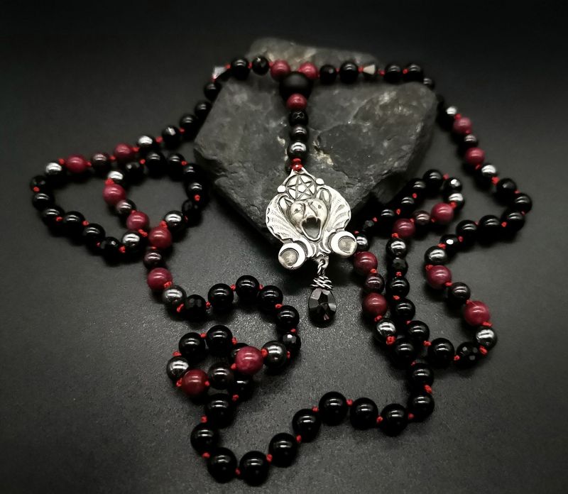Elisabetha Dracula, Vampir, Fledermaus