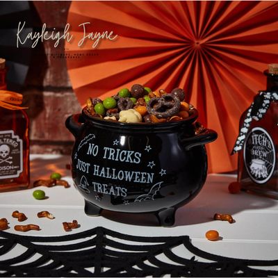 Pre-Order Halloween ceramic treat holder