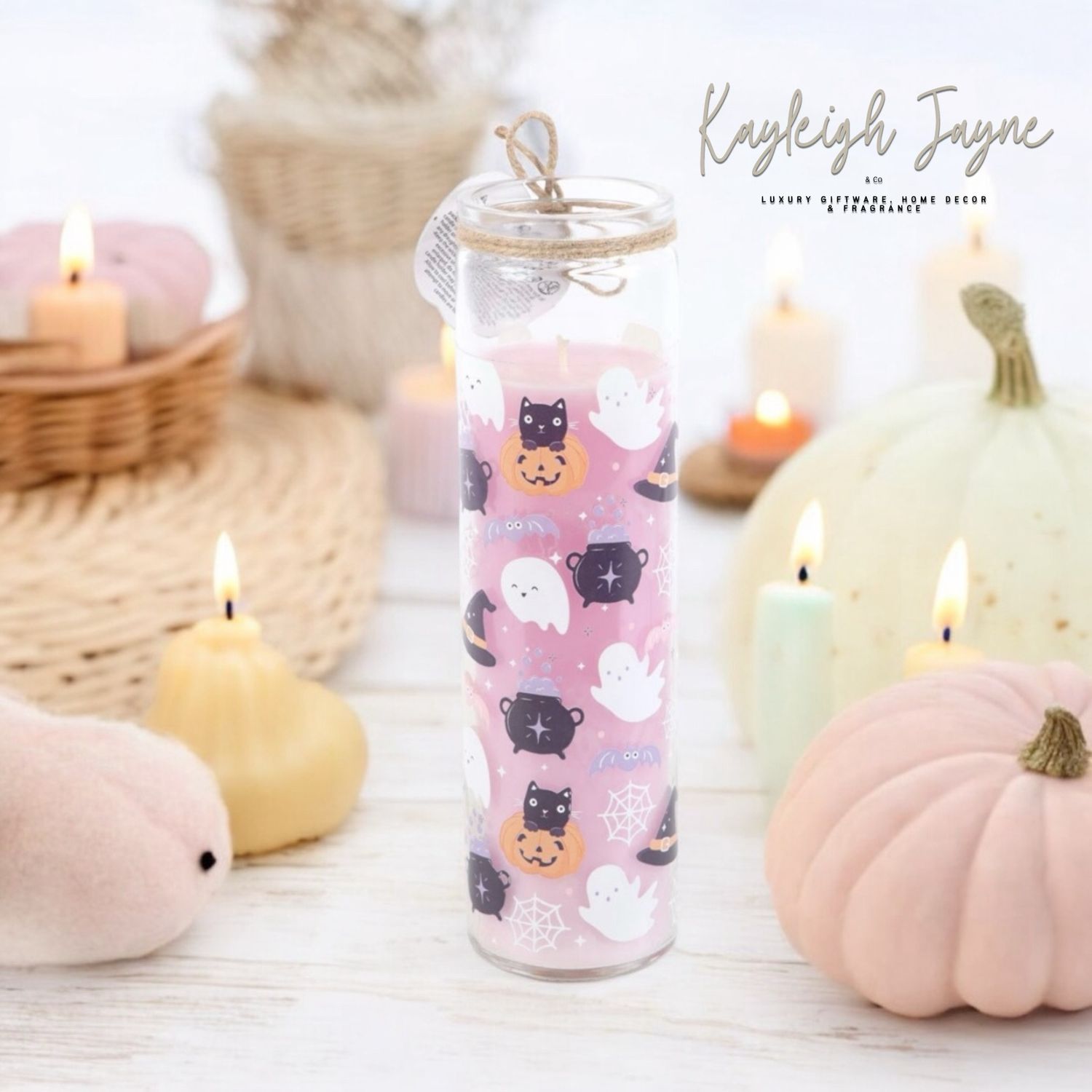 Spooky Cute Halloween Candle - Candy Apple Scent